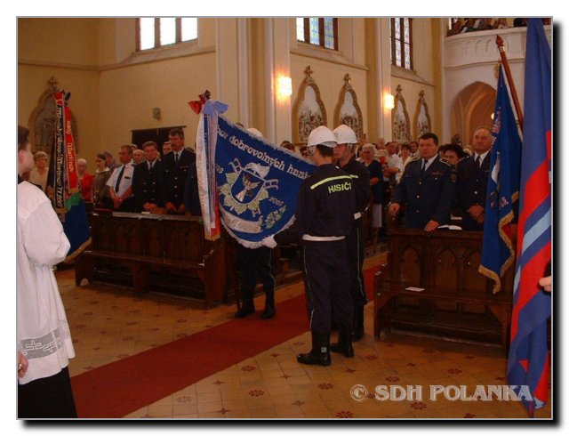 Svěcen&iacute; praporu